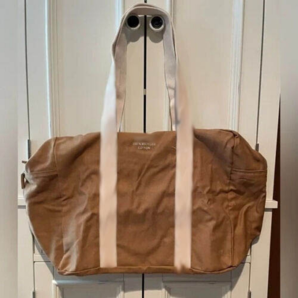 Lacoste Tote / Duffle Bag